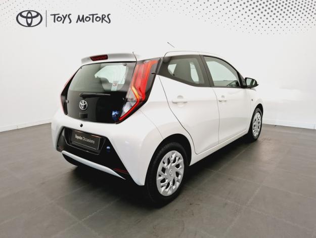 TOYOTA Aygo 1.0 VVT-i xshift  x-play   BVA5