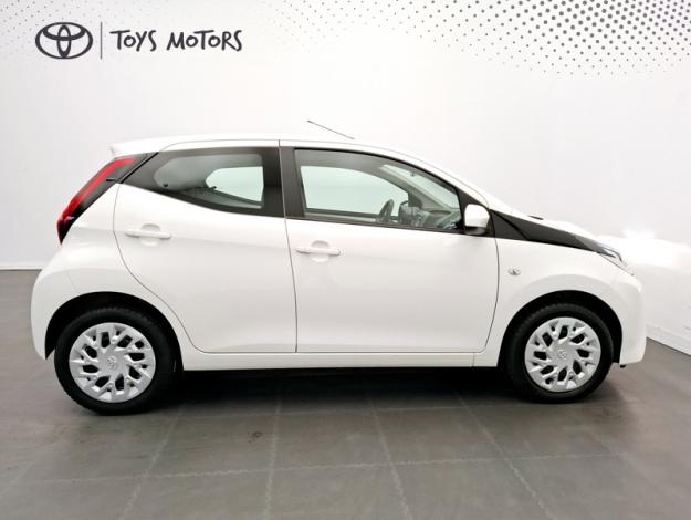 TOYOTA Aygo 1.0 VVT-i xshift  x-play   BVA5