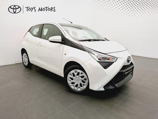 TOYOTA Aygo 1.0 VVT-i xshift  x-play   BVA5