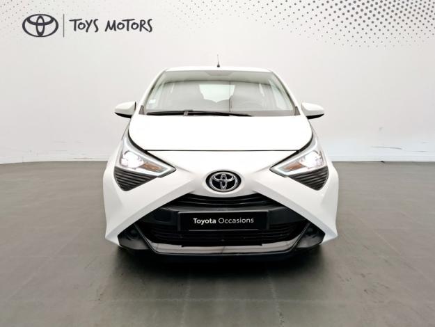 TOYOTA Aygo 1.0 VVT-i xshift  x-play   BVA5