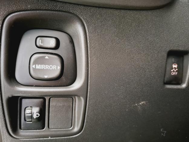 TOYOTA Aygo 1.0 VVT-i xshift  x-play   BVA5