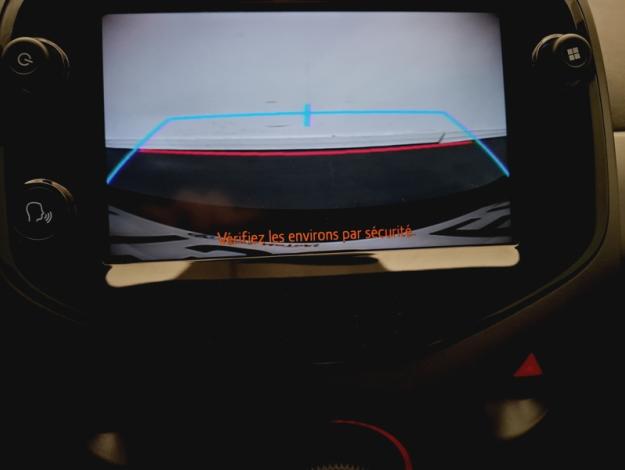 TOYOTA Aygo 1.0 VVT-i xshift  x-play   BVA5