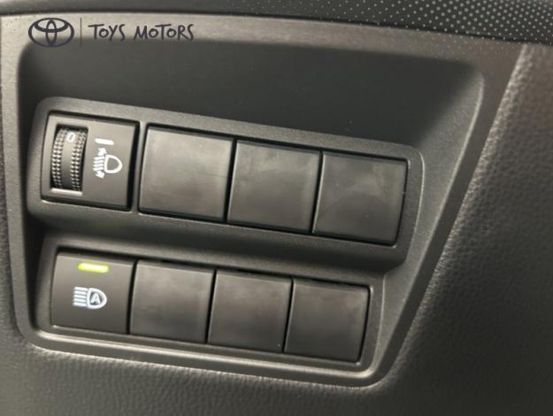 TOYOTA Yaris 1.5 116H DYNAMIC   