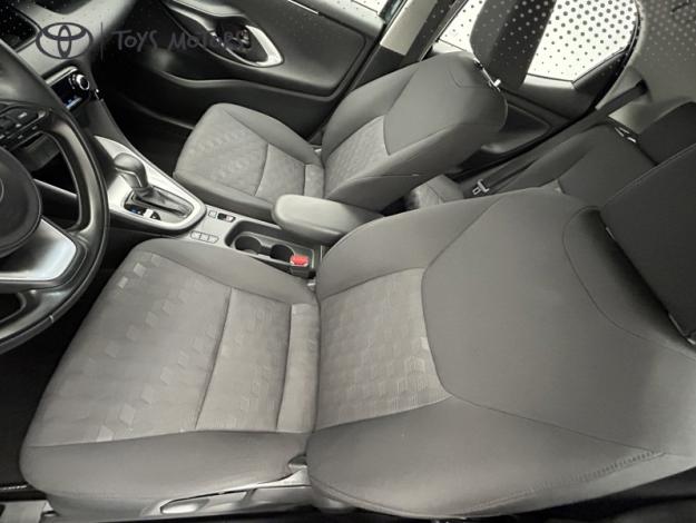 TOYOTA Yaris 1.5 116H DYNAMIC   