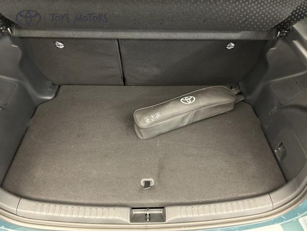 TOYOTA Yaris 1.5 116H DYNAMIC   