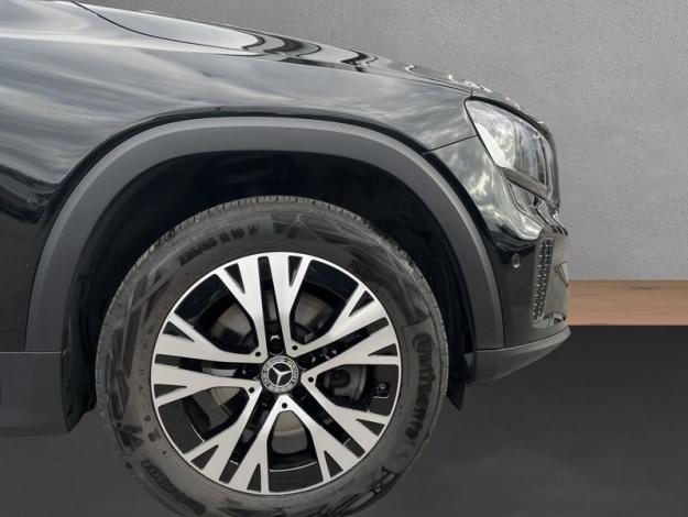 MERCEDES-BENZ GLB 200 d 4MATIC (9/18)