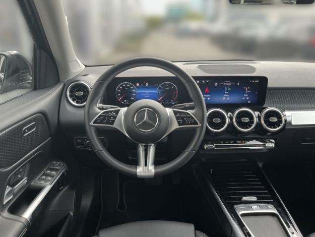 MERCEDES-BENZ GLB 200 d 4MATIC (11/18)