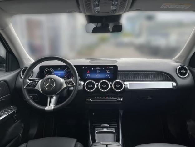 MERCEDES-BENZ GLB 200 d 4MATIC (14/18)