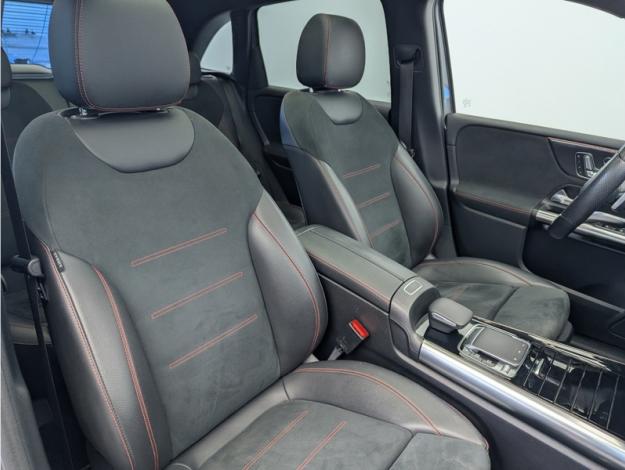 MERCEDES-BENZ Classe B 200 AMG Line Edition  