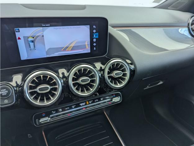 MERCEDES-BENZ Classe B 200 AMG Line Edition  