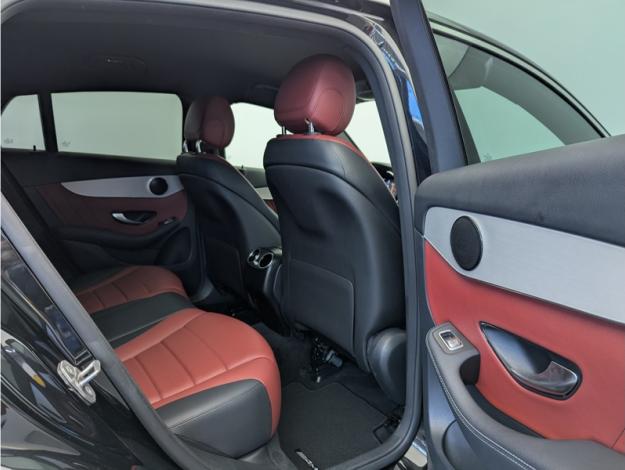 MERCEDES-BENZ GLC Coupé GLC 220 d 4MATIC Coupé Business Line Launch Edition  