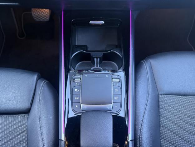MERCEDES-BENZ GLA 200 d  Business Line  