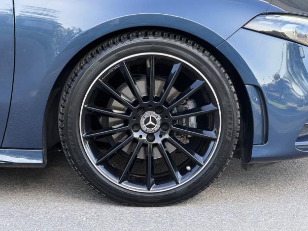 MERCEDES-BENZ Classe A 200 AMG Line  