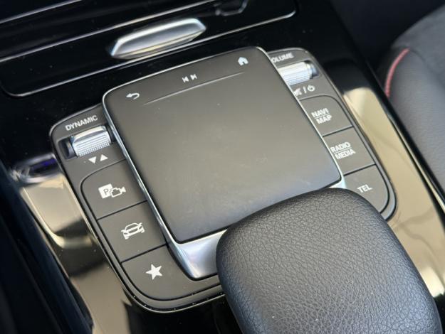 MERCEDES-BENZ Classe A 200 AMG Line  