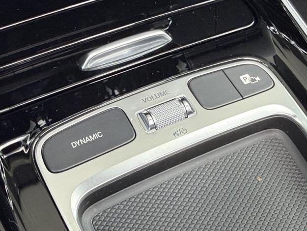 MERCEDES-BENZ GLA 200 d AMG Line  