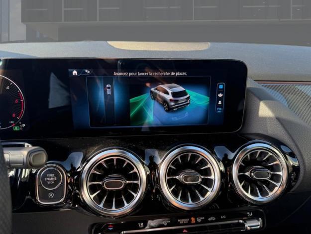 MERCEDES-BENZ GLA 200 d AMG Line  