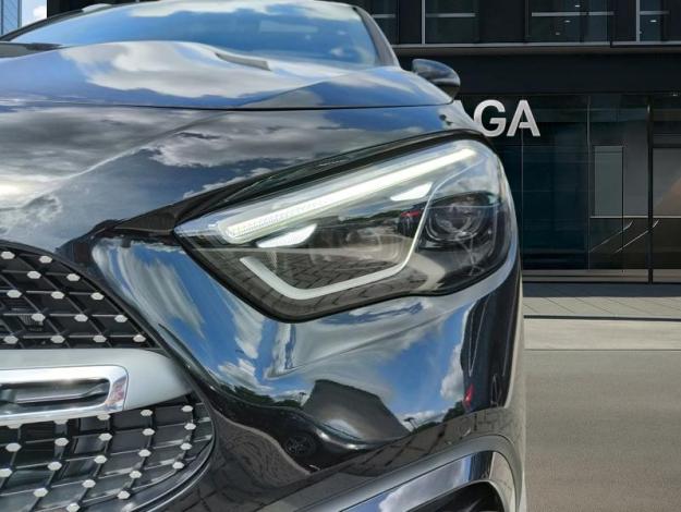 MERCEDES-BENZ GLA 180 AMG Line   Star Edition
