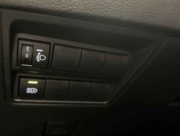 TOYOTA Yaris 116h Dynamic  