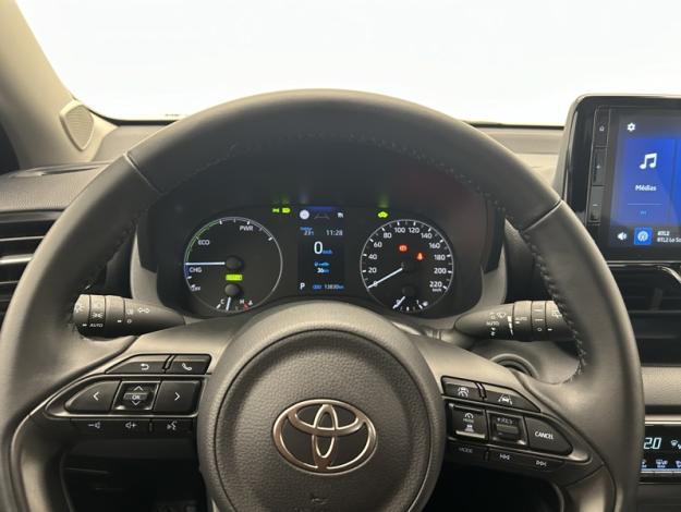 TOYOTA Yaris 116h Dynamic  