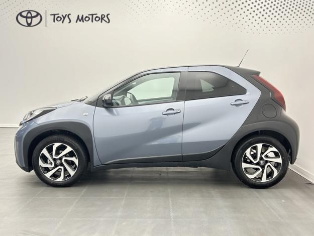 TOYOTA Aygo X 1.0 S-CVT 72 DESIGN  