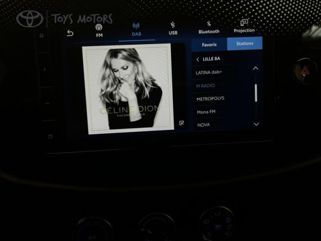 TOYOTA Aygo X 1.0 S-CVT 72 DESIGN  