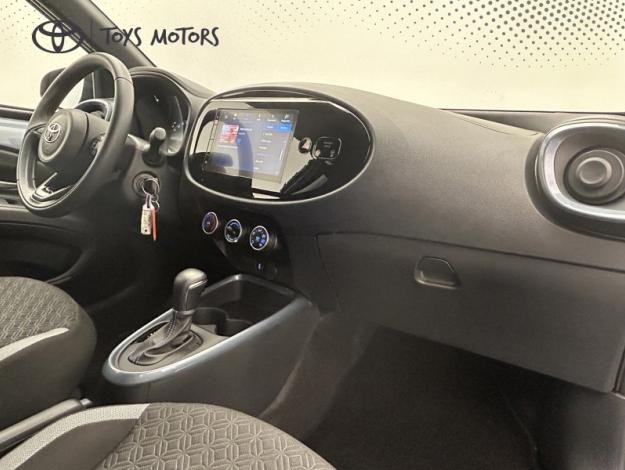 TOYOTA Aygo X 1.0 S-CVT 72 DESIGN  