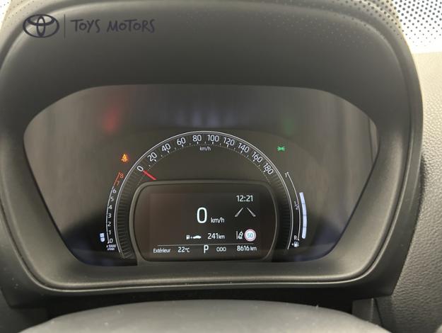 TOYOTA Aygo X 1.0 S-CVT 72 DESIGN  