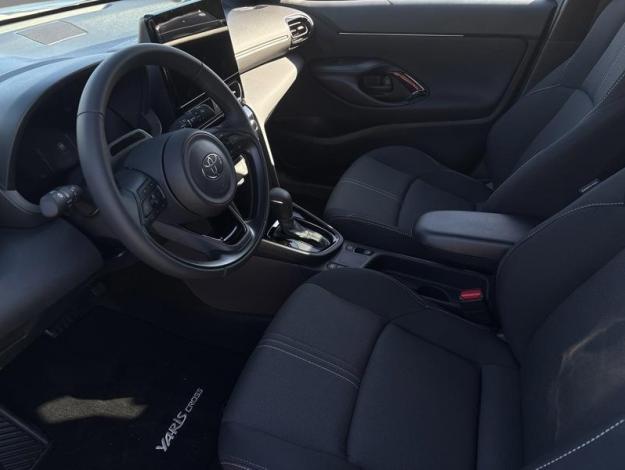 TOYOTA Yaris Cross Hybrid 2WD Design pack  130 ch 