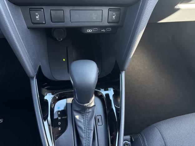 TOYOTA Yaris Cross Hybrid 2WD Design pack  130 ch 