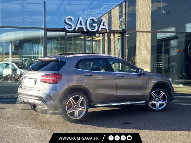 MERCEDES-BENZ GLA 200 Fascination  