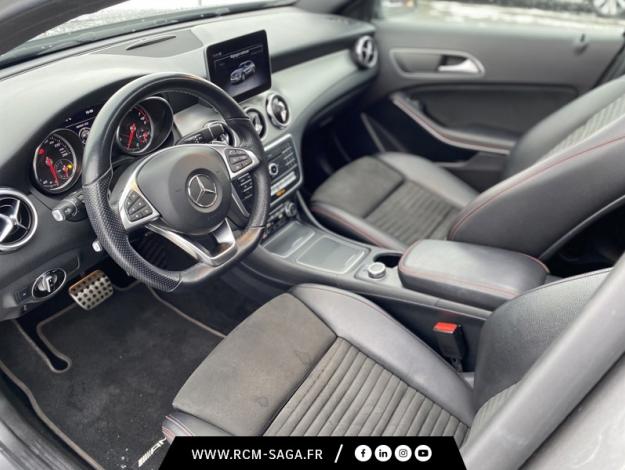 MERCEDES-BENZ GLA 200 Fascination  