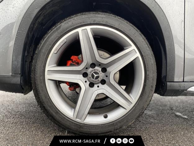 MERCEDES-BENZ GLA 200 Fascination  