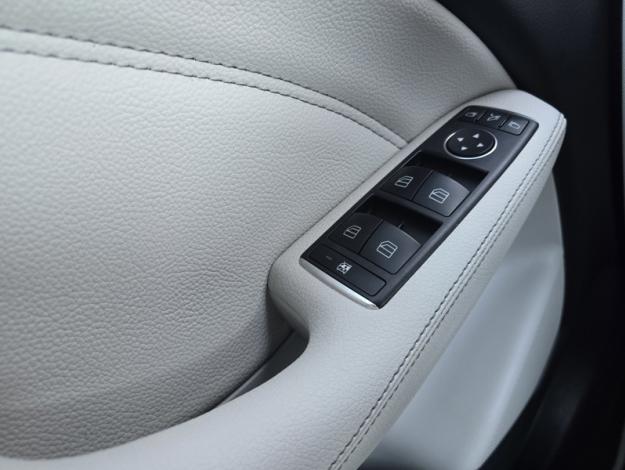 MERCEDES-BENZ Classe B B 200 d Sensation  