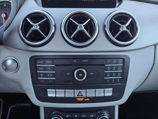 MERCEDES-BENZ Classe B B 200 d Sensation  