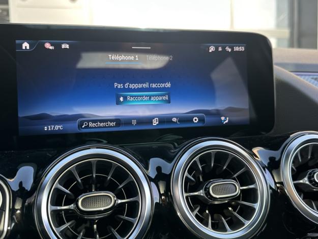 MERCEDES-BENZ GLA 180 d Edition 140  GLA 180 d Edition 140