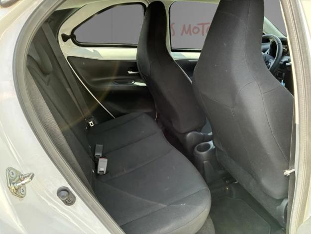 TOYOTA Aygo X 1.0 VVT-i 72 Dynamic   