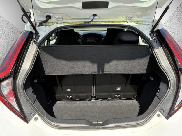 TOYOTA Aygo X 1.0 VVT-i 72 Dynamic   