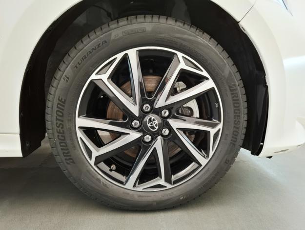 TOYOTA Yaris 116h Design  PACK CONFORT 