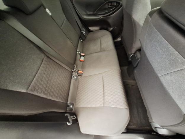 TOYOTA Yaris 116h Design  PACK CONFORT 