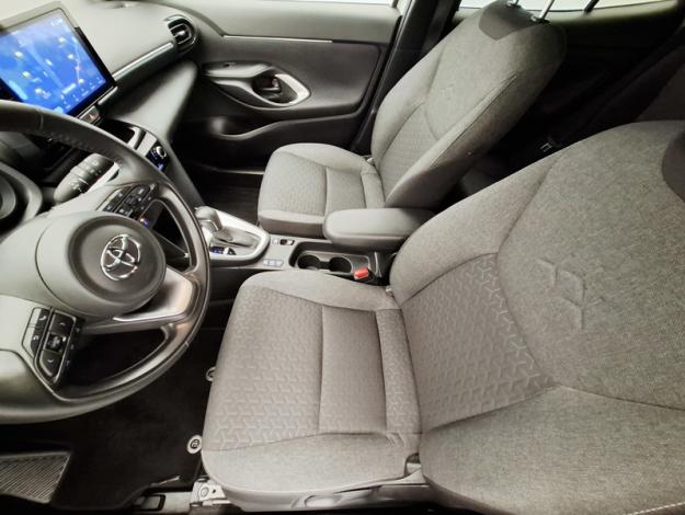 TOYOTA Yaris Cross 1.5 116H DESIGN    PACK CARGO