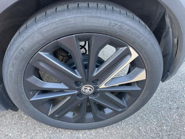 TOYOTA Aygo X 72 AIR COLLECTION Radar  