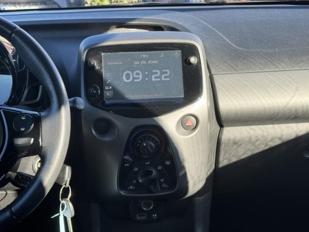 TOYOTA Aygo x-play MY20  1.0 72 ch 