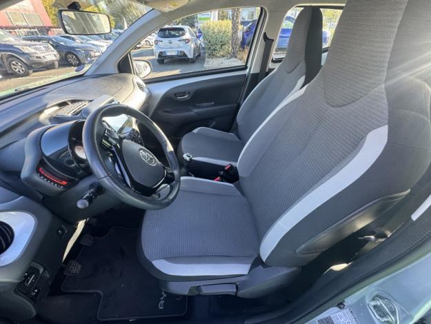 TOYOTA Aygo x-play MY20  1.0 72 ch 