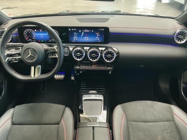 MERCEDES-BENZ CLA 250 e Coupé AMG Pack Night Pano  