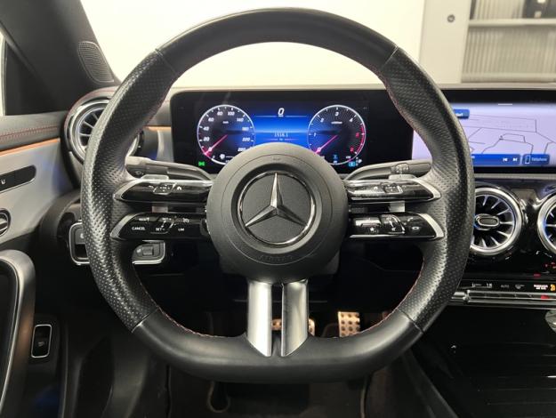 MERCEDES-BENZ CLA 180 d Coupé AMG Pack Night Pano  