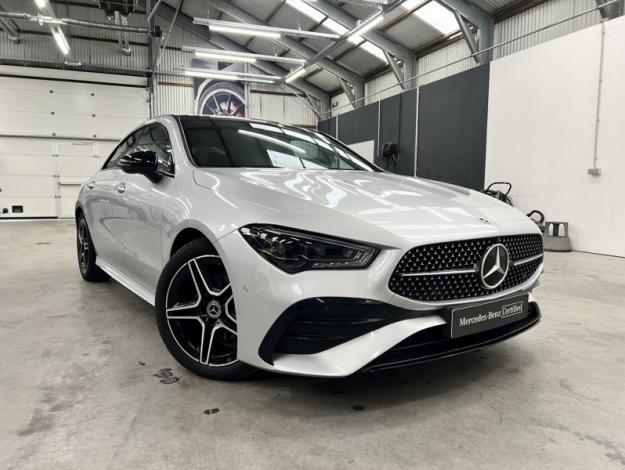 MERCEDES-BENZ CLA 180 d Coupé AMG Pack Night Pano  