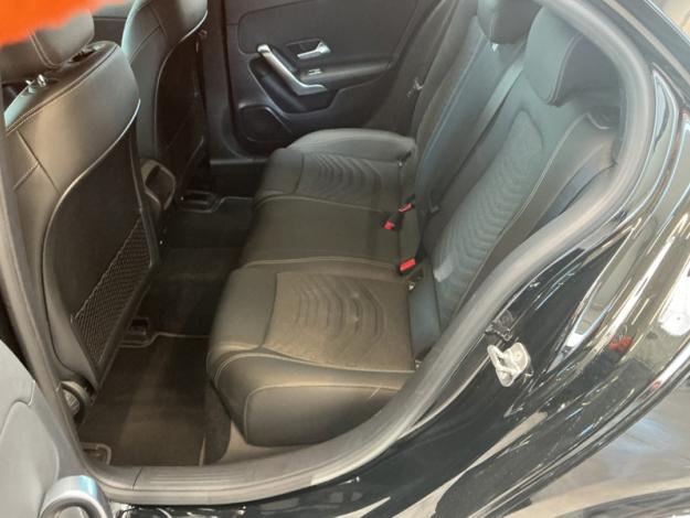 MERCEDES-BENZ A 180 d Luxury Line  