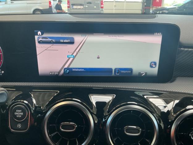 MERCEDES-BENZ A 180 d Luxury Line  