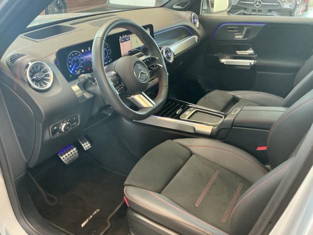 MERCEDES-BENZ EQB 250 + AMG Line 7 places Toit Pano  