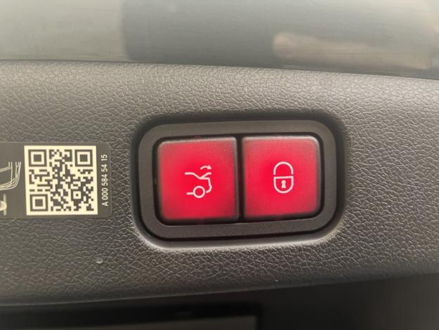 MERCEDES-BENZ Classe E Berline Classe E 300 e Hybrid EQ AMG Line Berline  Classe E 300 e Hybrid EQ AMG Line Berline